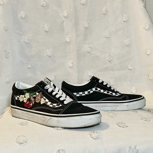 Vans Embroidered low top Womens size 7 - Picture 2 of 5